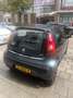 Peugeot 107 1.0-12V Urban Move 5-deurs uit 2010 in grijs Grijs - thumbnail 9
