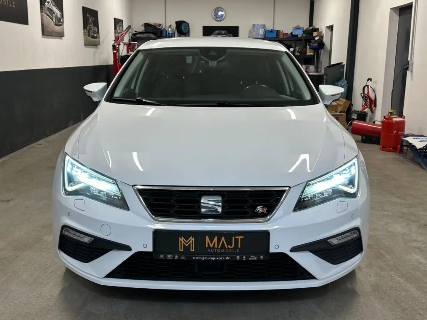 SEAT Leon FR 2.0TDI DSG LED NAVI ACC SPORT ISOFIX Wit - 2