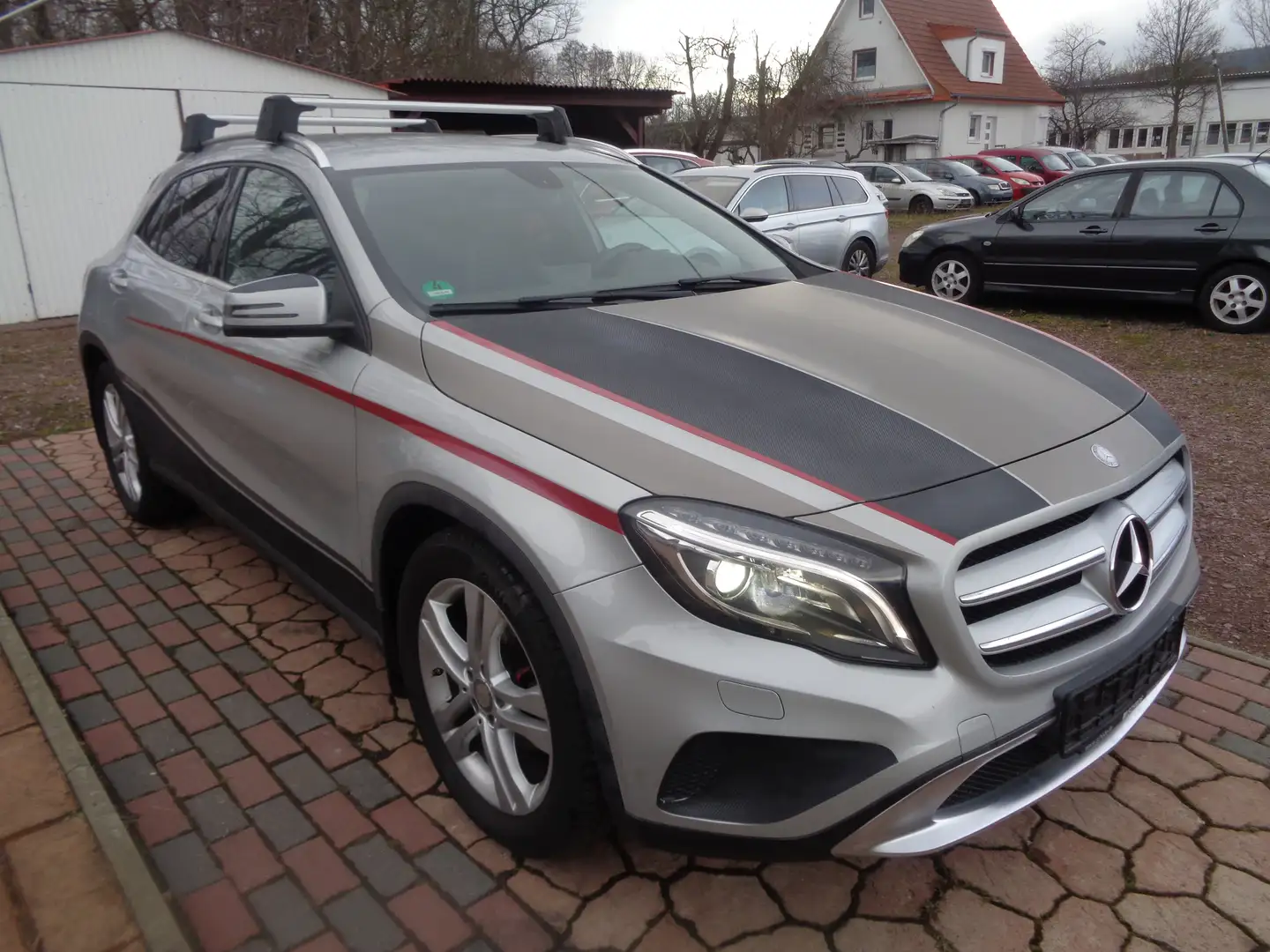Mercedes-Benz GLA 200 CDI -1.HAND -Seckheftgepflegt bei MB Autohaus Silber - 1