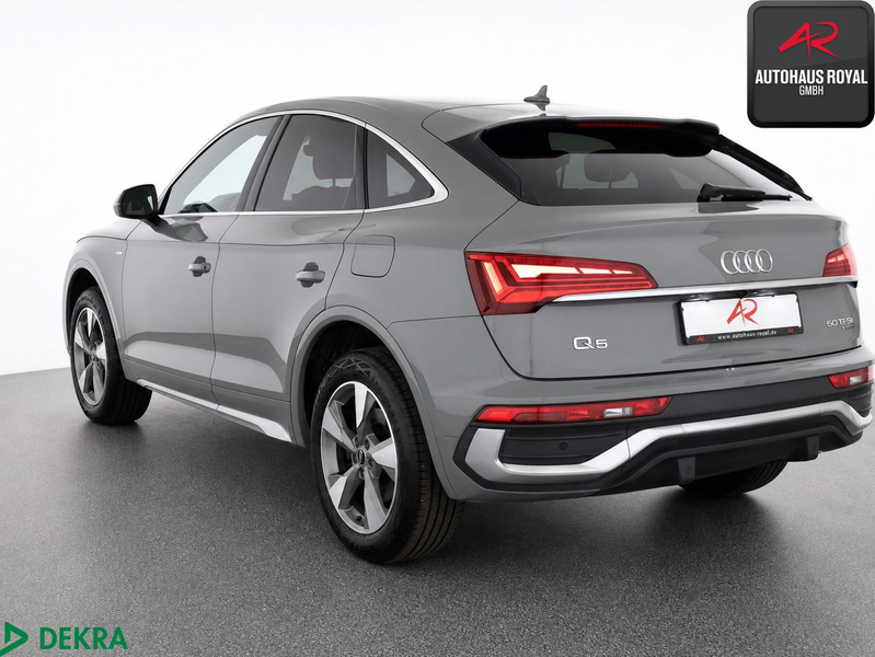 Audi Q5 Sportback 50 TFSI e qu S LINE MATRIX,KEYLESS — photo 3