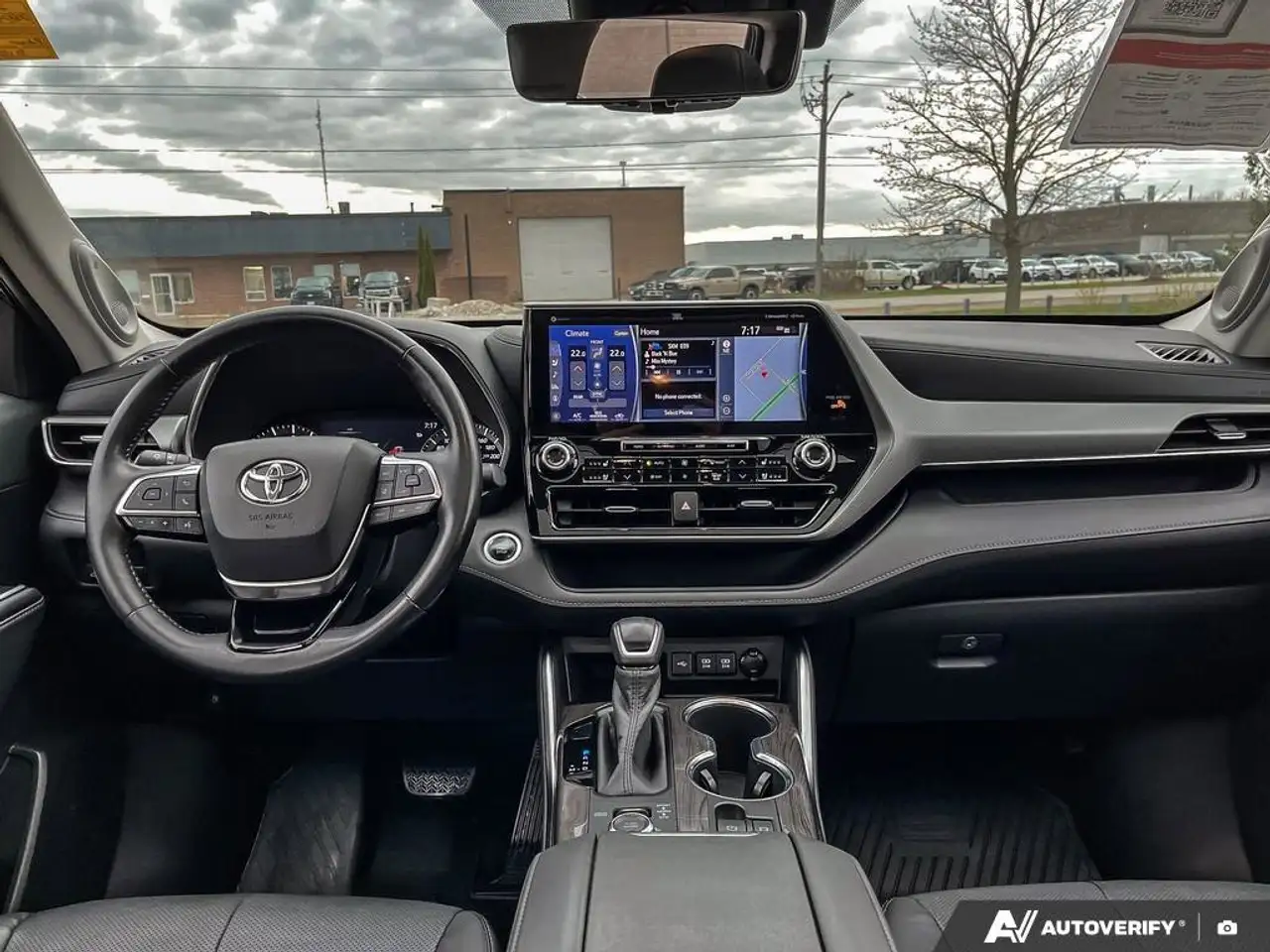 Toyota Highlander снимка Toyota Highlander