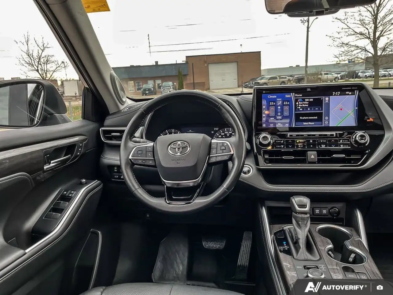 Toyota Highlander снимка Toyota Highlander