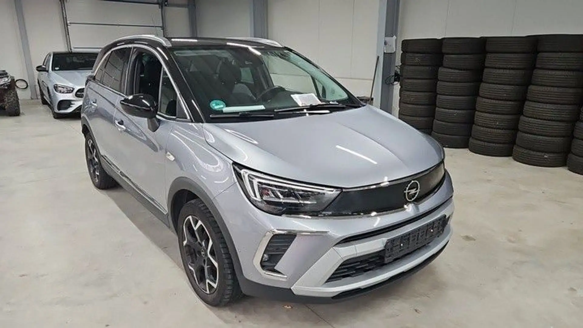 Opel Crossland X **Tolle -Ausstattung** Grau - 1