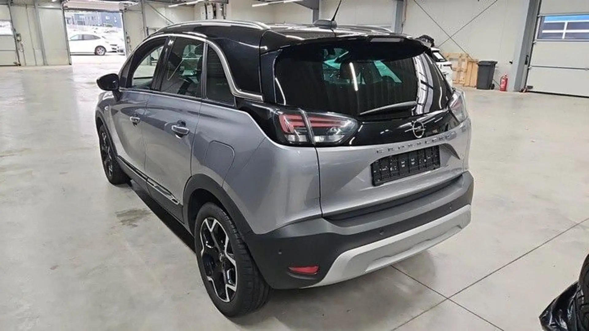 Opel Crossland X **Tolle -Ausstattung** Grau - 2