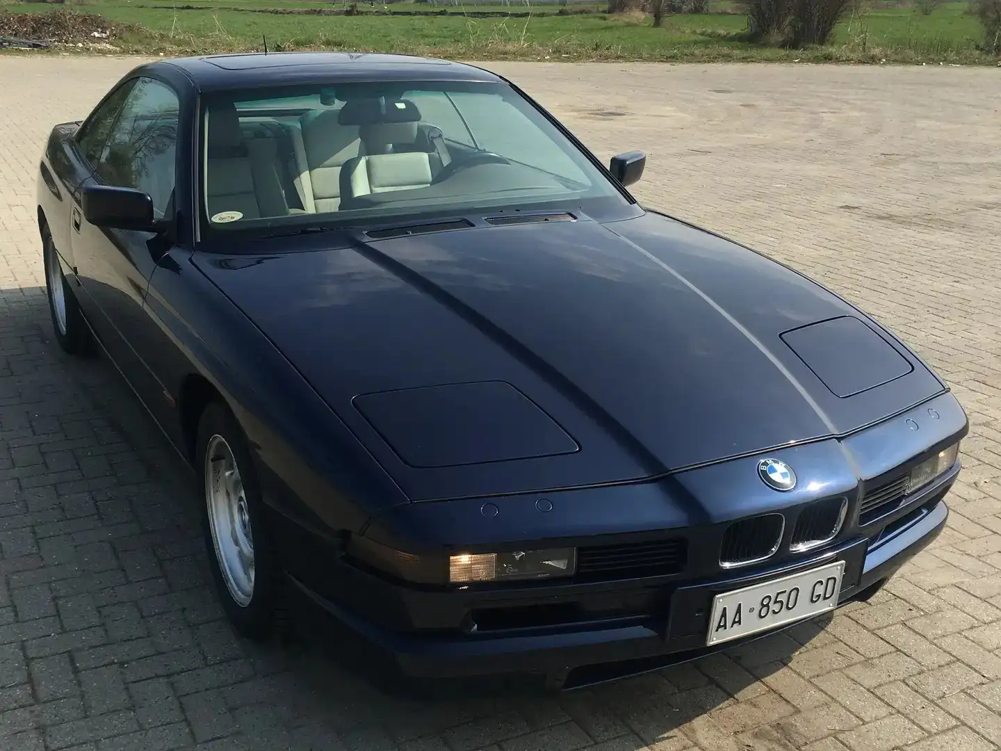 BMW 850 Serie 8 E31 850i cat. Blu/Azzurro - 2