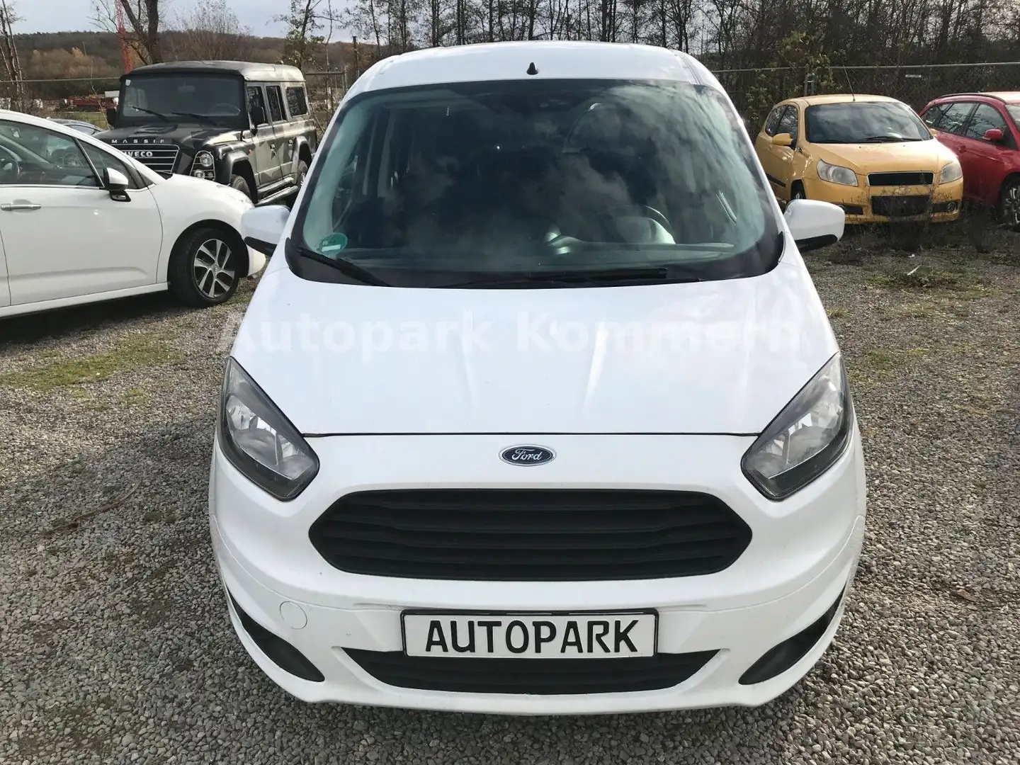 Ford Tourneo Courier Trend*2018*Motorschaden* Fehér - 2