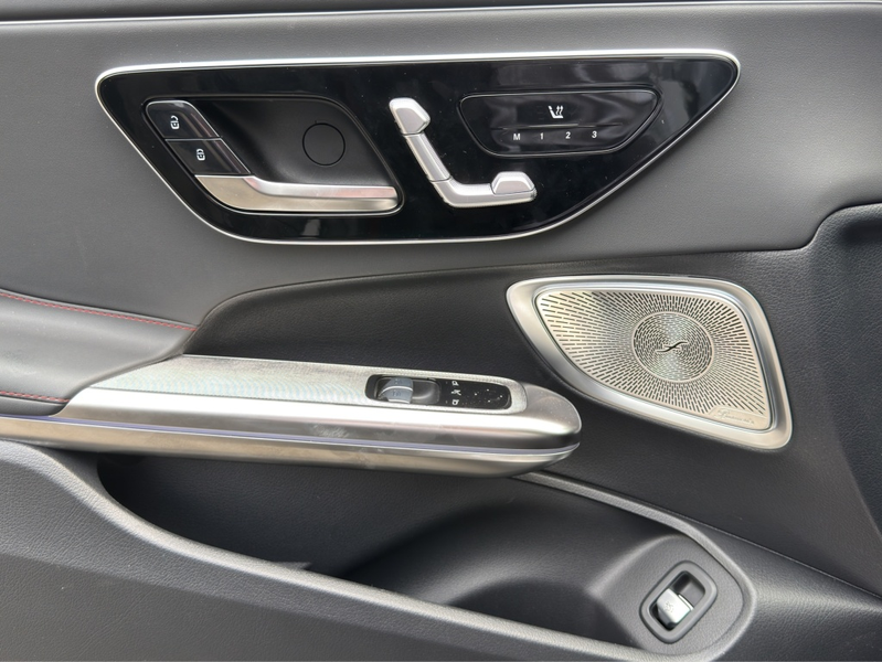 Mercedes-Benz E 53 AMG CLE 53 4M+ V-Max*Pano*Standhzg*360*Head-UP* — photo 10