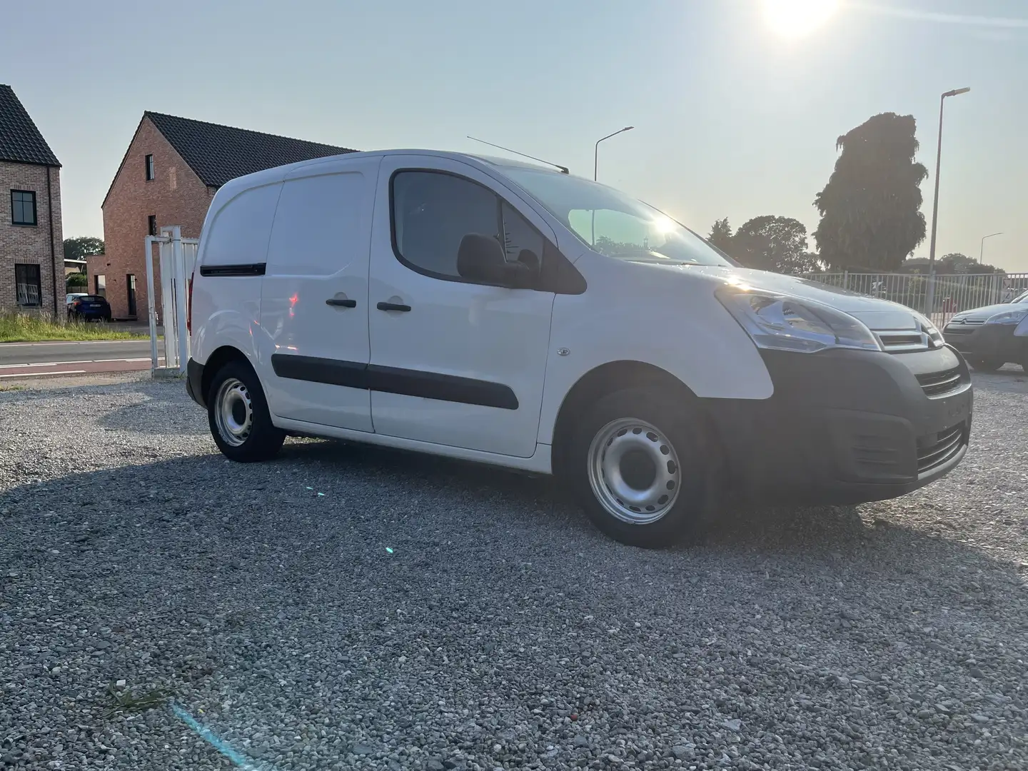 Citroen Berlingo L1 1.6 BlueHDi 100 S&S Business - 1