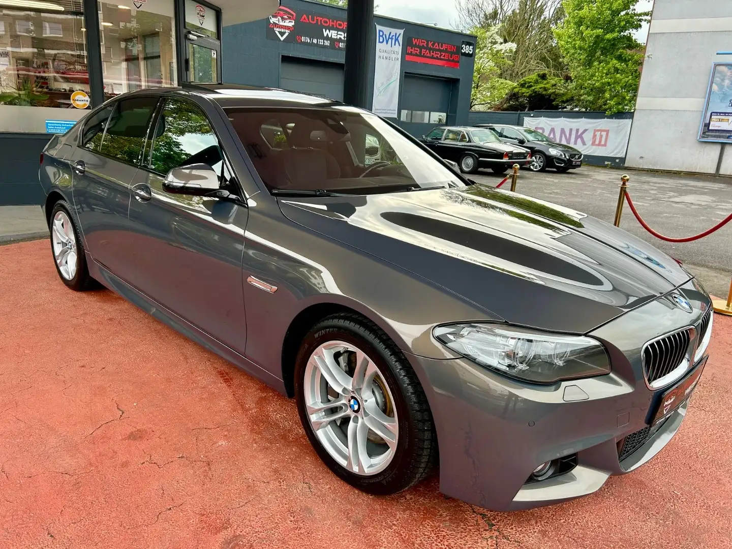 BMW 535 d xDrive M-Sport-Paket/M-Technic Schiebedach Gri - 1