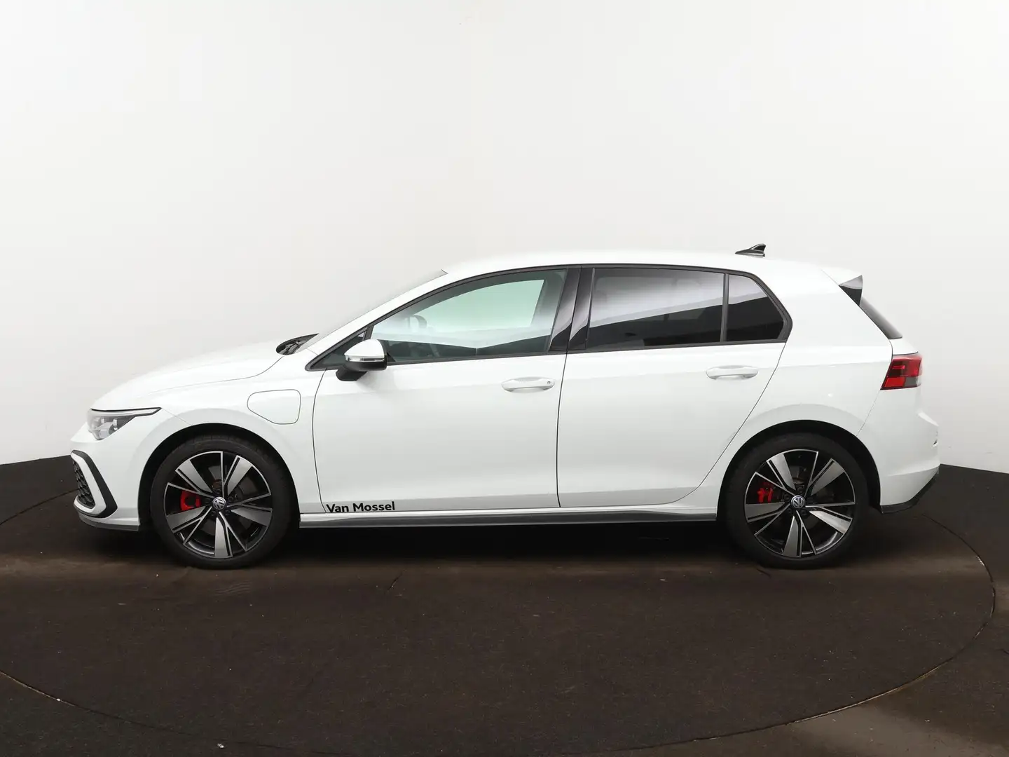 Volkswagen Golf GTE 1.4 eHybrid 245pk DSG | Navigatie | Sfeerverlichti Белый - 2