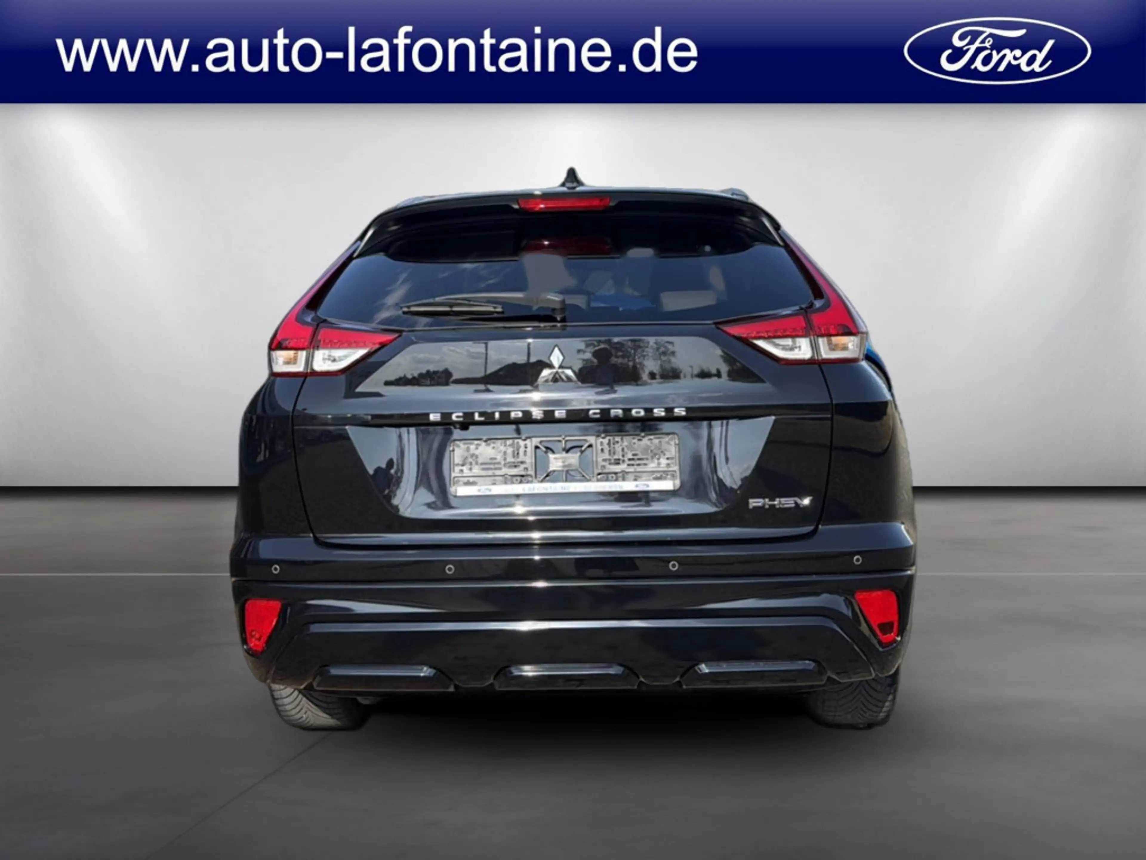 Mitsubishi Eclipse Cross 2.4 Top Hybrid 4WD STANDHZ LED — photo 8