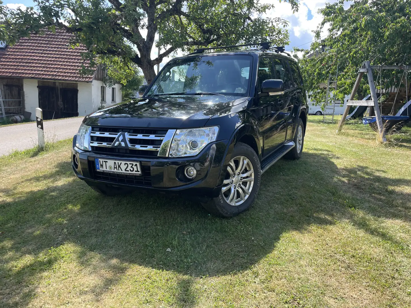 Mitsubishi Pajero 3.2 DI-D Instyle (5-trg.) Anhängerkupplung 3,5 t Noir - 2