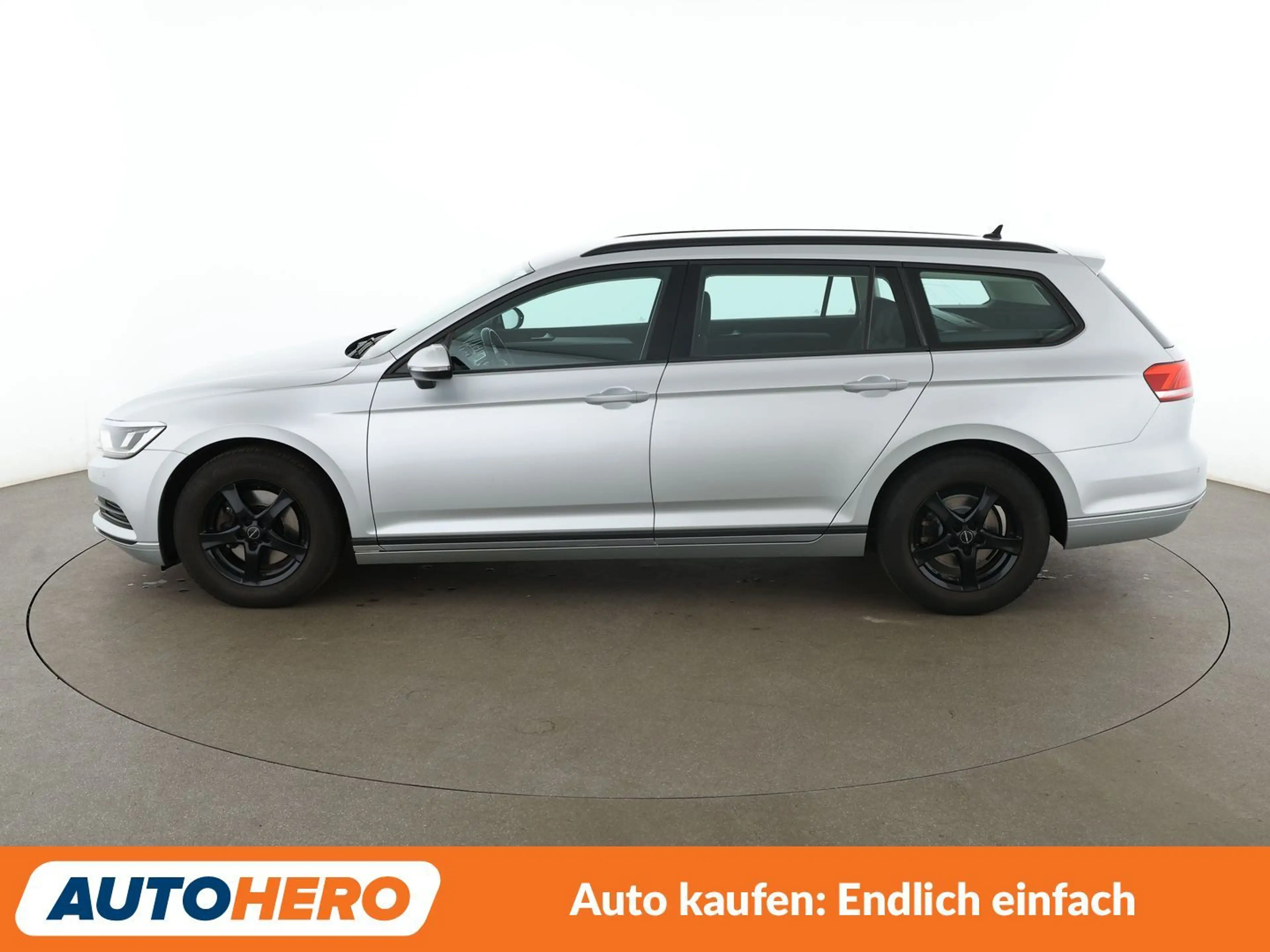 Volkswagen Passat 1.4 TSI Trendline BMT*NAVI*LED*TEMPO*PDC* — photo 3