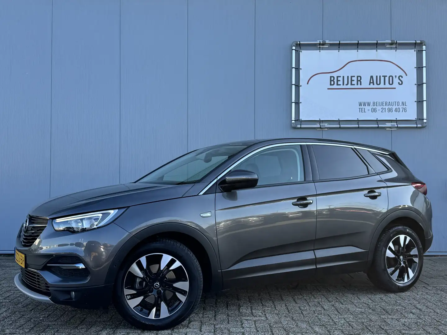 Opel Grandland X 1.2 Turbo Innovation Carplay/18inch. Grau - 1
