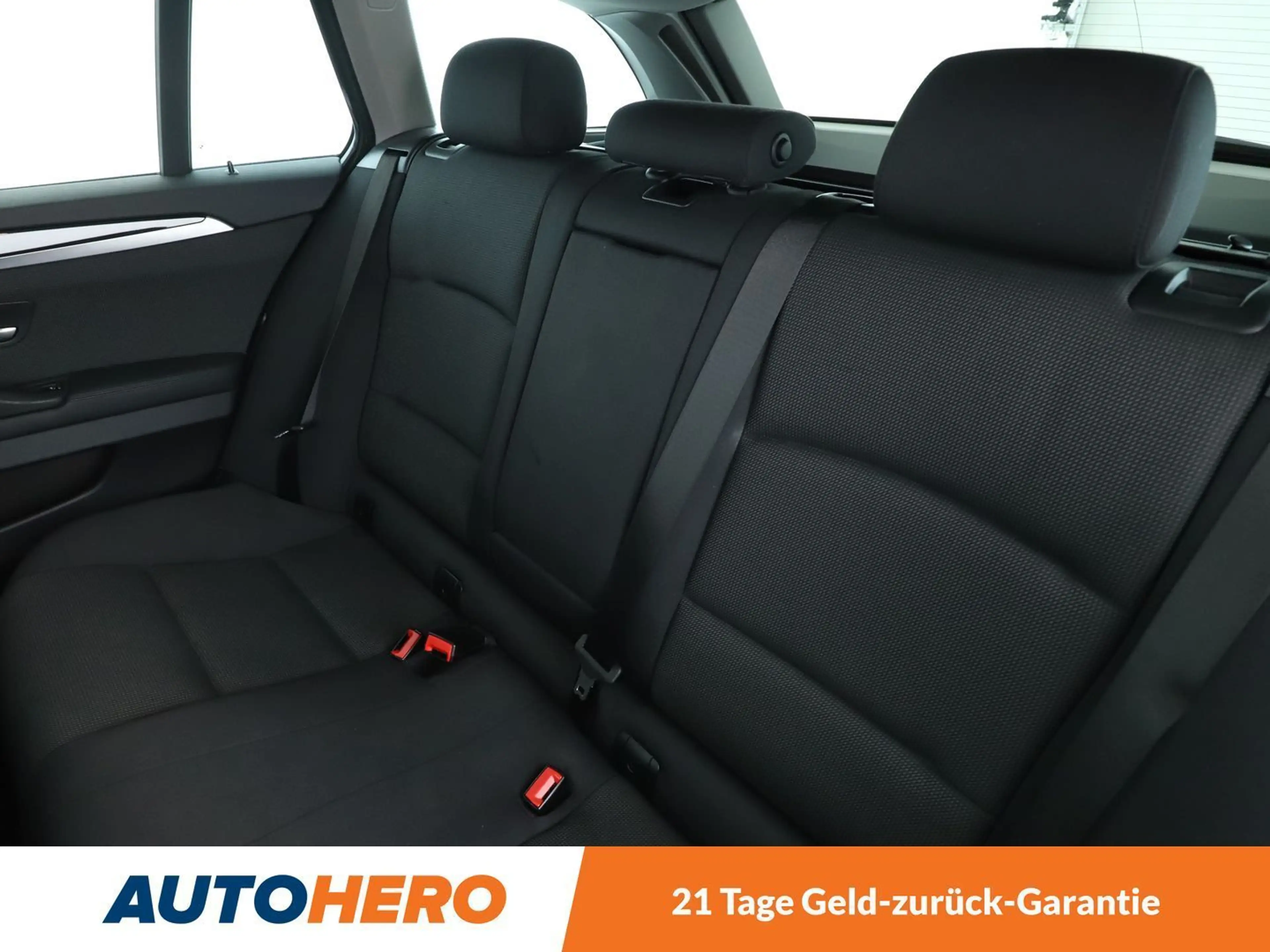 BMW 518 518d Aut.*NAVI*BI-XENON*TEMPO*PDC*SHZ* — photo 14
