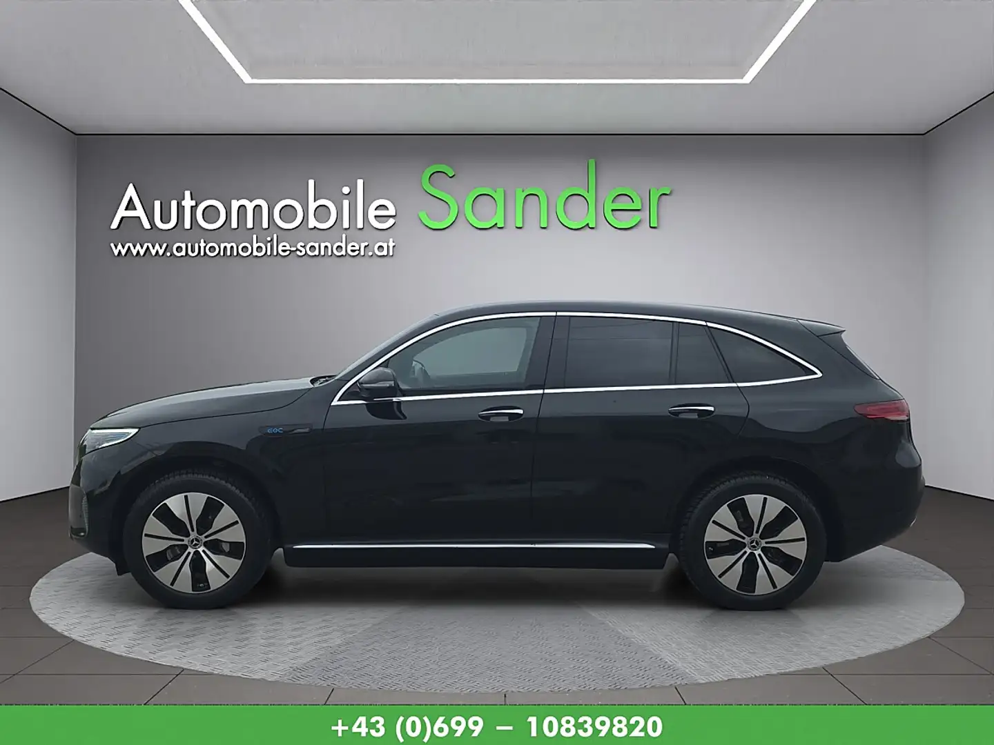 Mercedes-Benz EQC 400 4MATIC Advantage *AHK/1.BESITZ/LEDER* Schwarz - 2