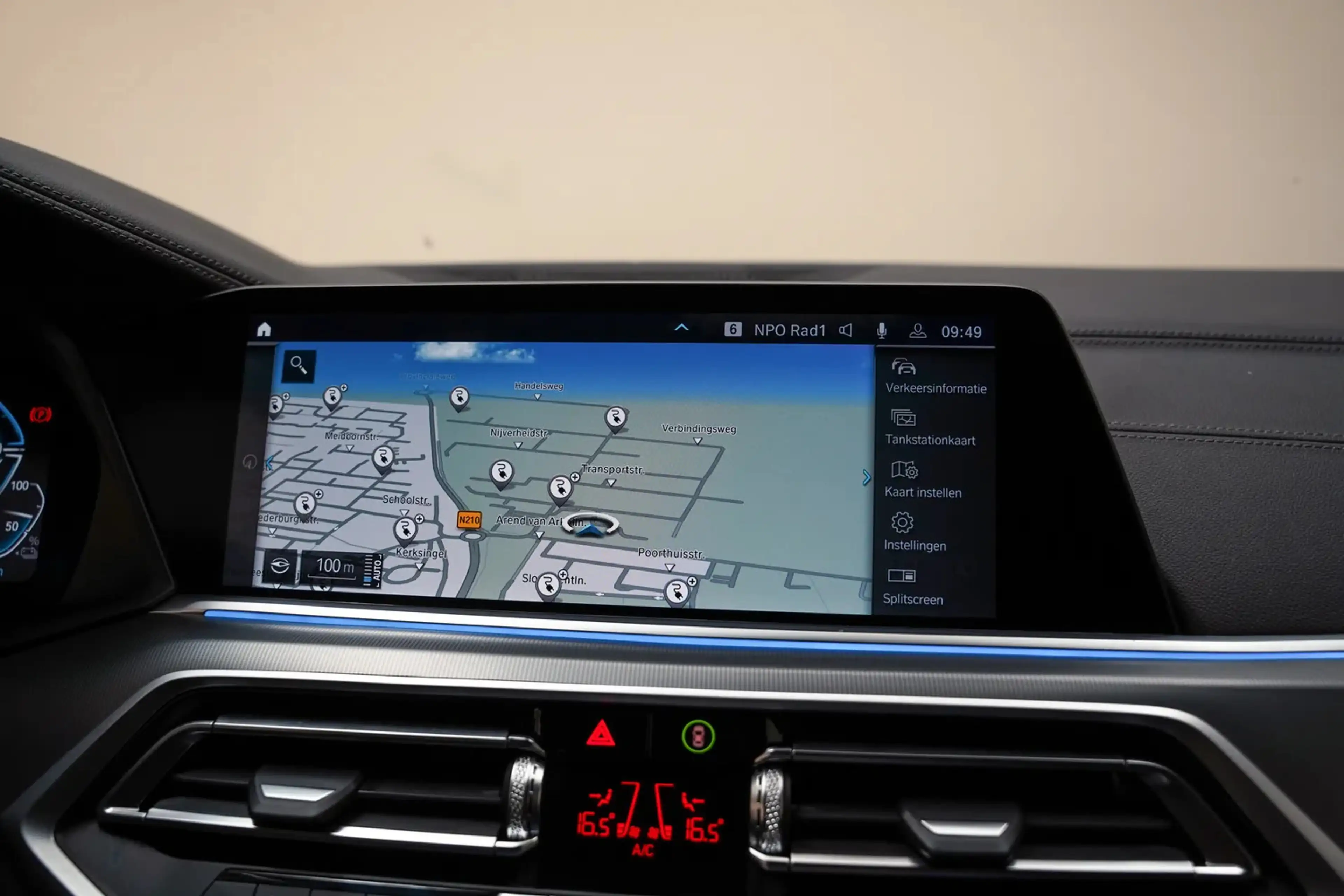 BMW X5 xDrive45e M Sport High Executive [ Panorama Trekha — photo 7