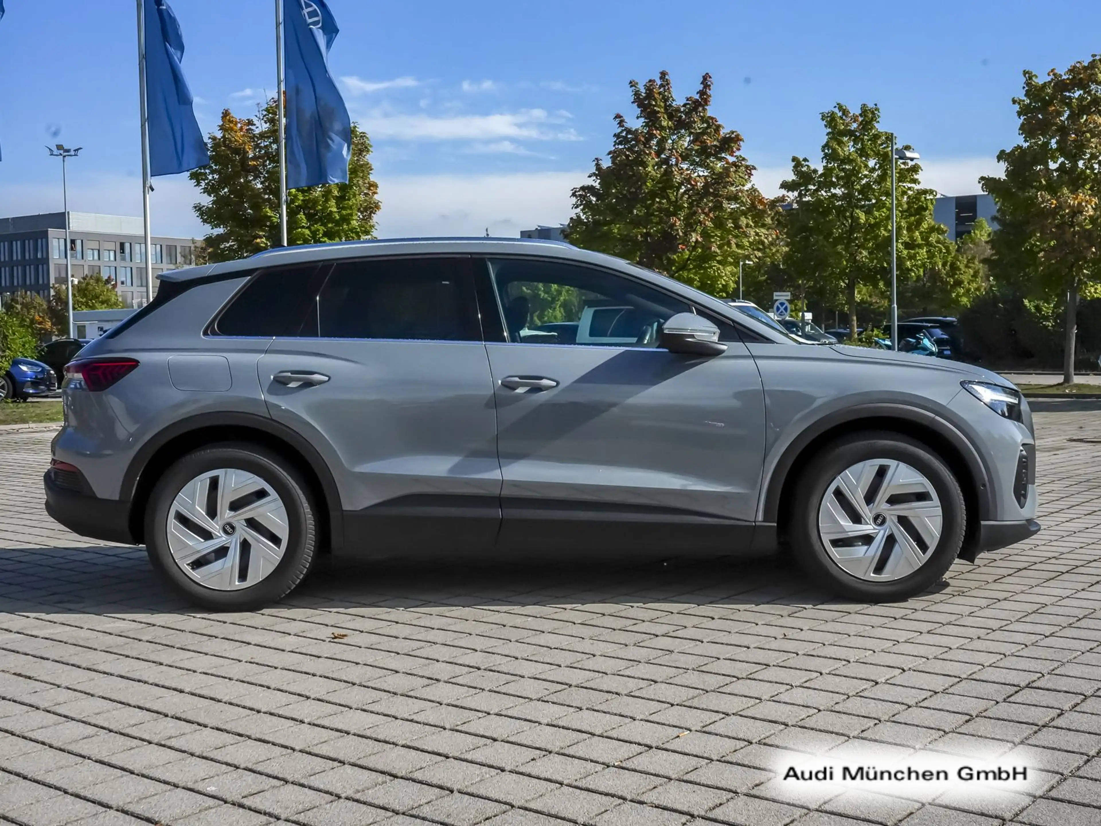 Audi Q4 e-tron 35 Wärmep./Navi/Virtual/LED/Assistenz — photo 7