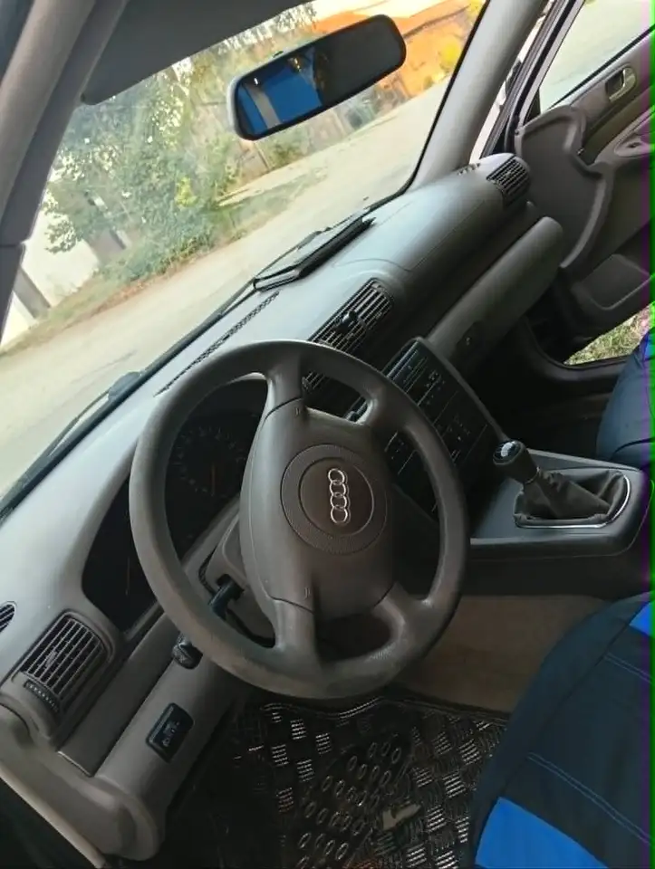 Audi A4 Avant 1.9 TDI, foto 2