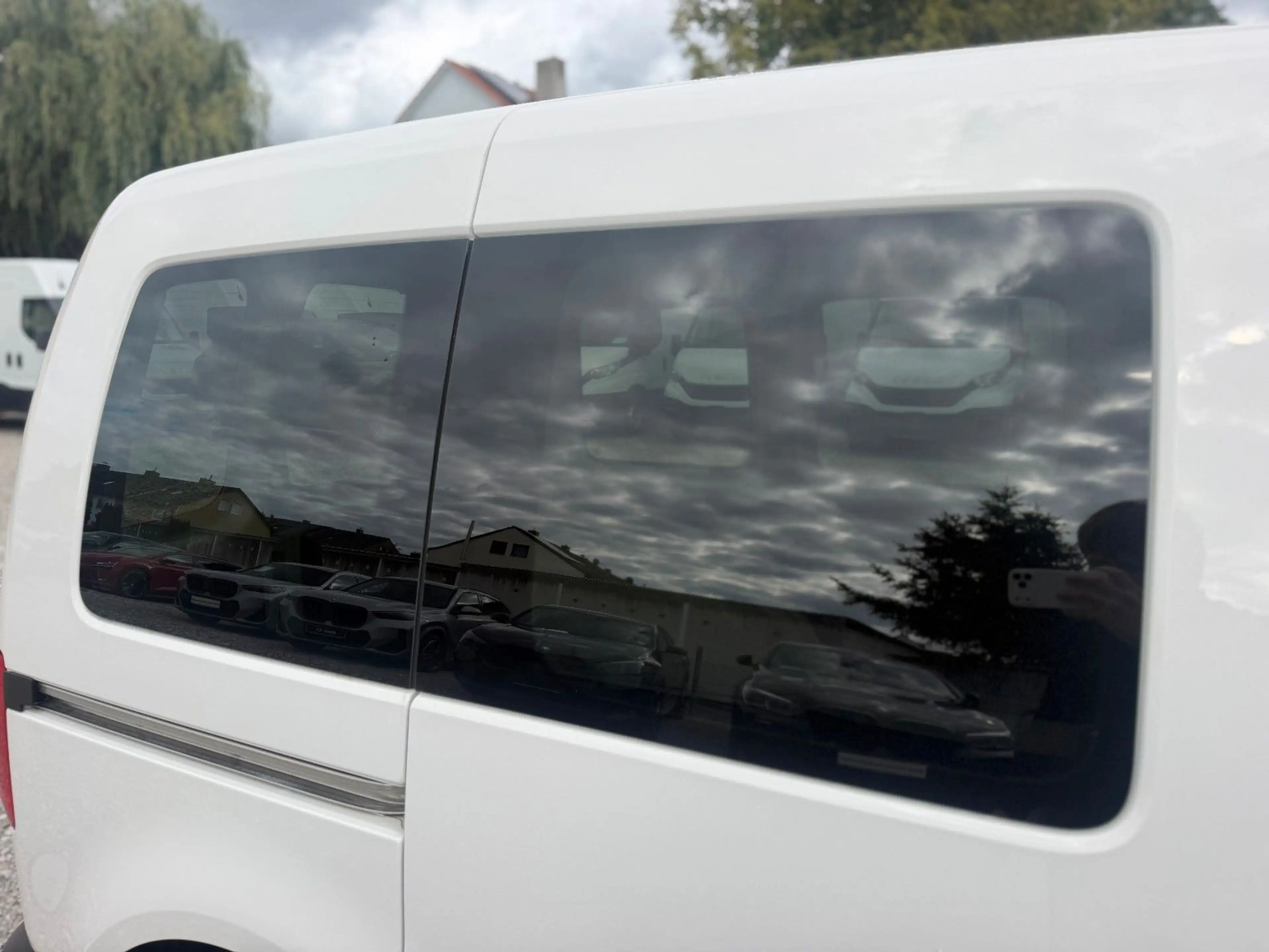 Volkswagen Caddy 1,2 TSI Nfz Kasten SHZ PDC Navi AppleCarPl — photo 11