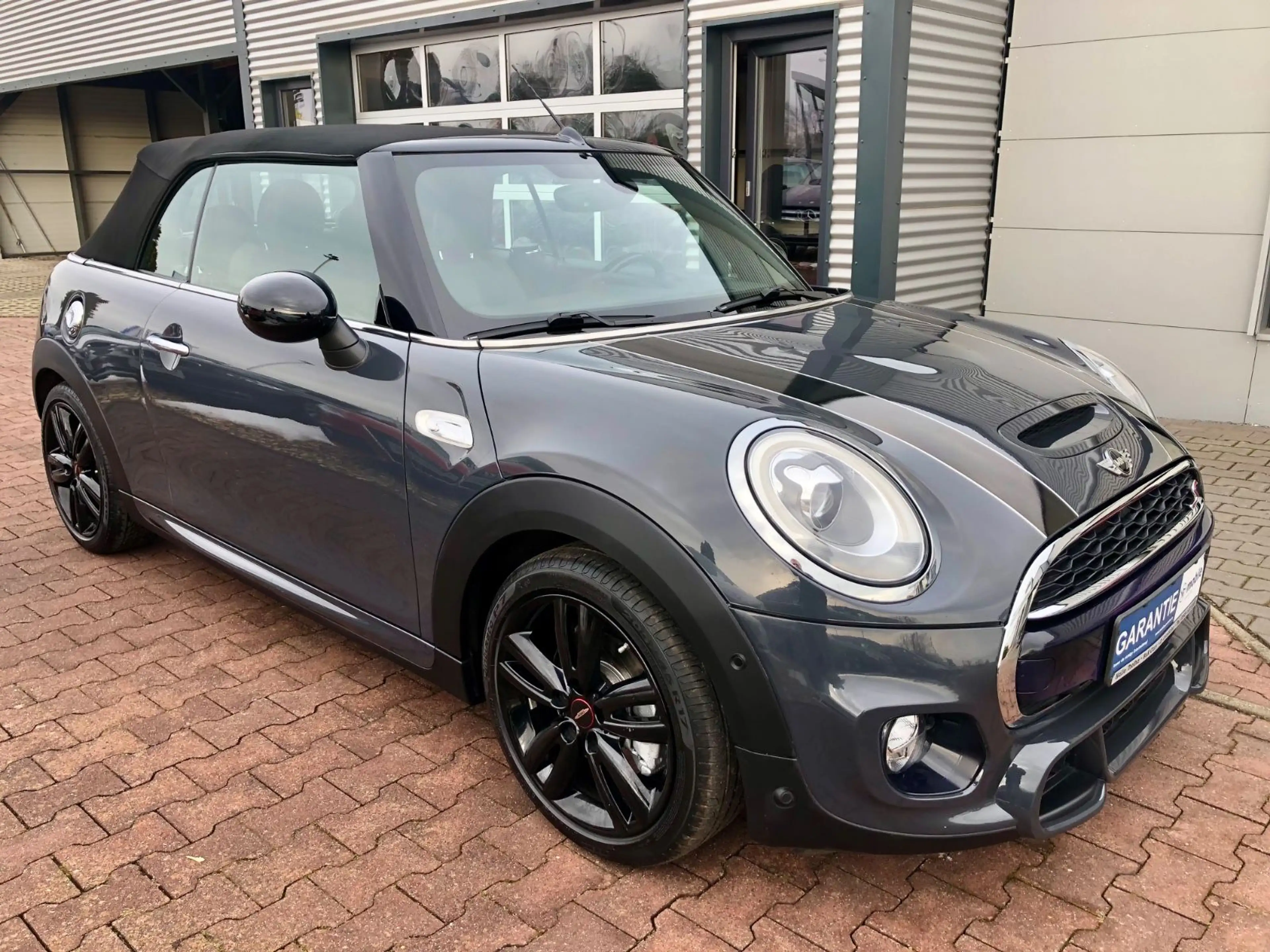 MINI Cooper S Cabrio /LED/Leder/ John Cooper Works
