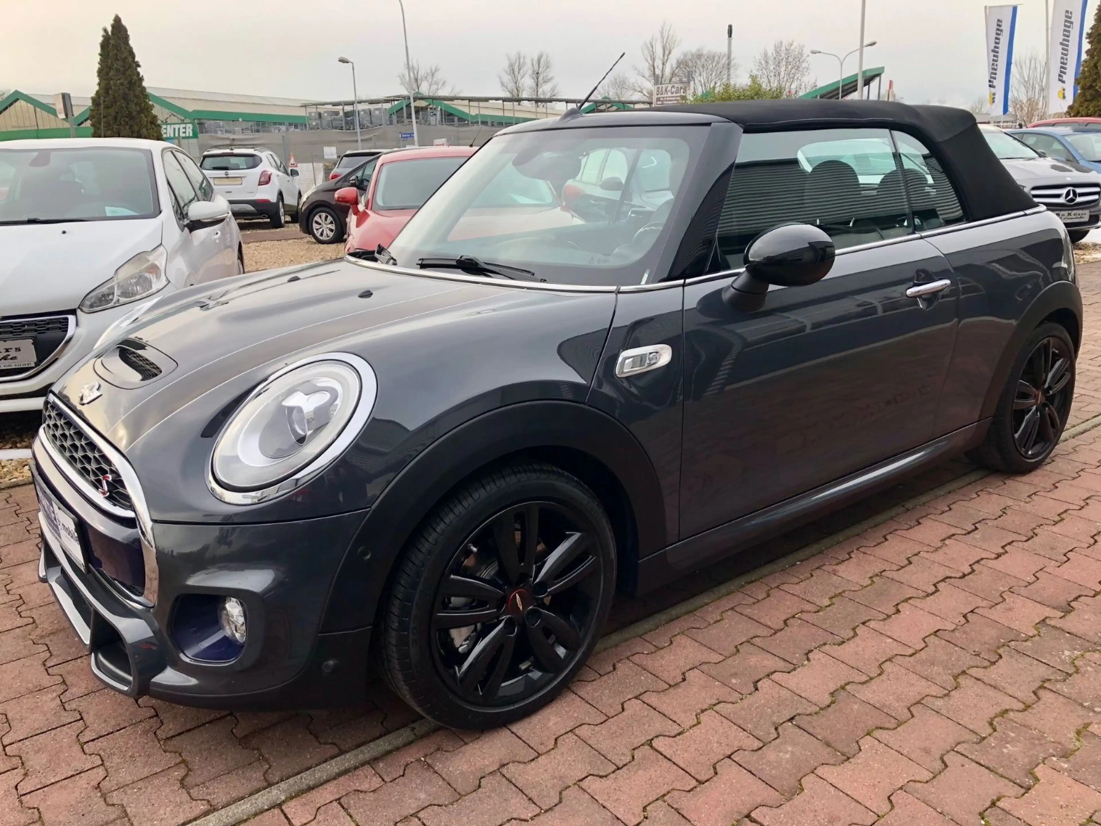 MINI Cooper S Cabrio /LED/Leder/ John Cooper Works — photo 4