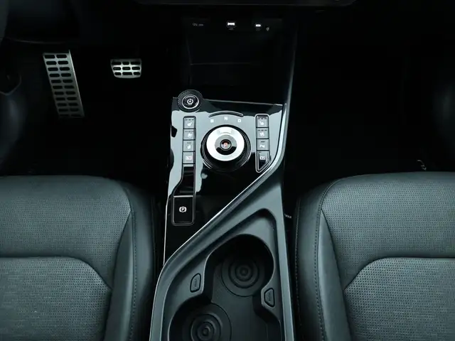 Kia E-Niro view 13