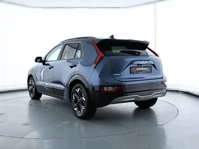Kia E-Niro view 4