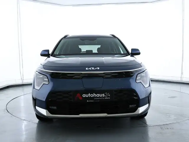 Kia E-Niro view 2
