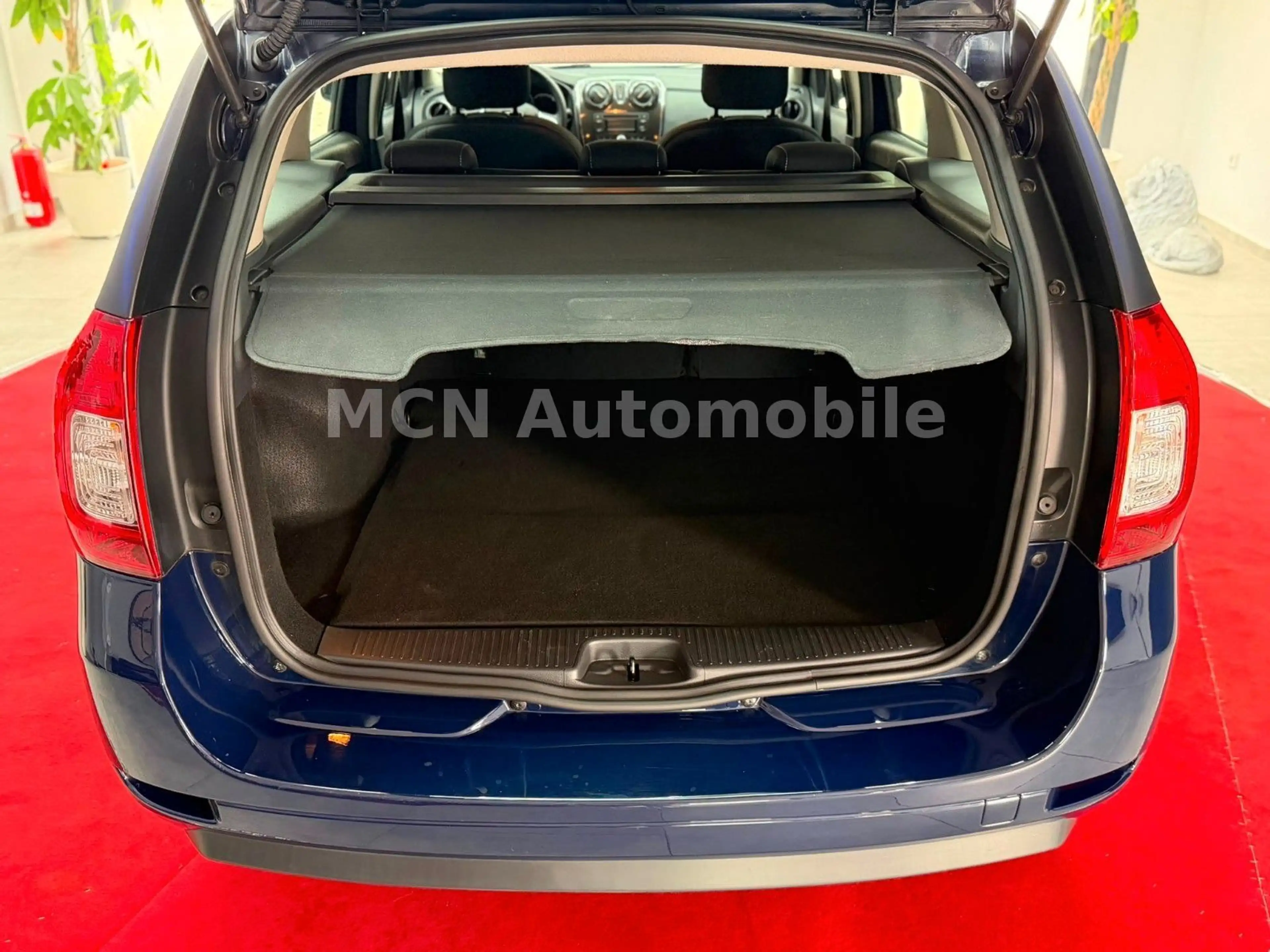Dacia Logan MCV II Kombi Laureate SHZ/Klima/Temp — photo 8