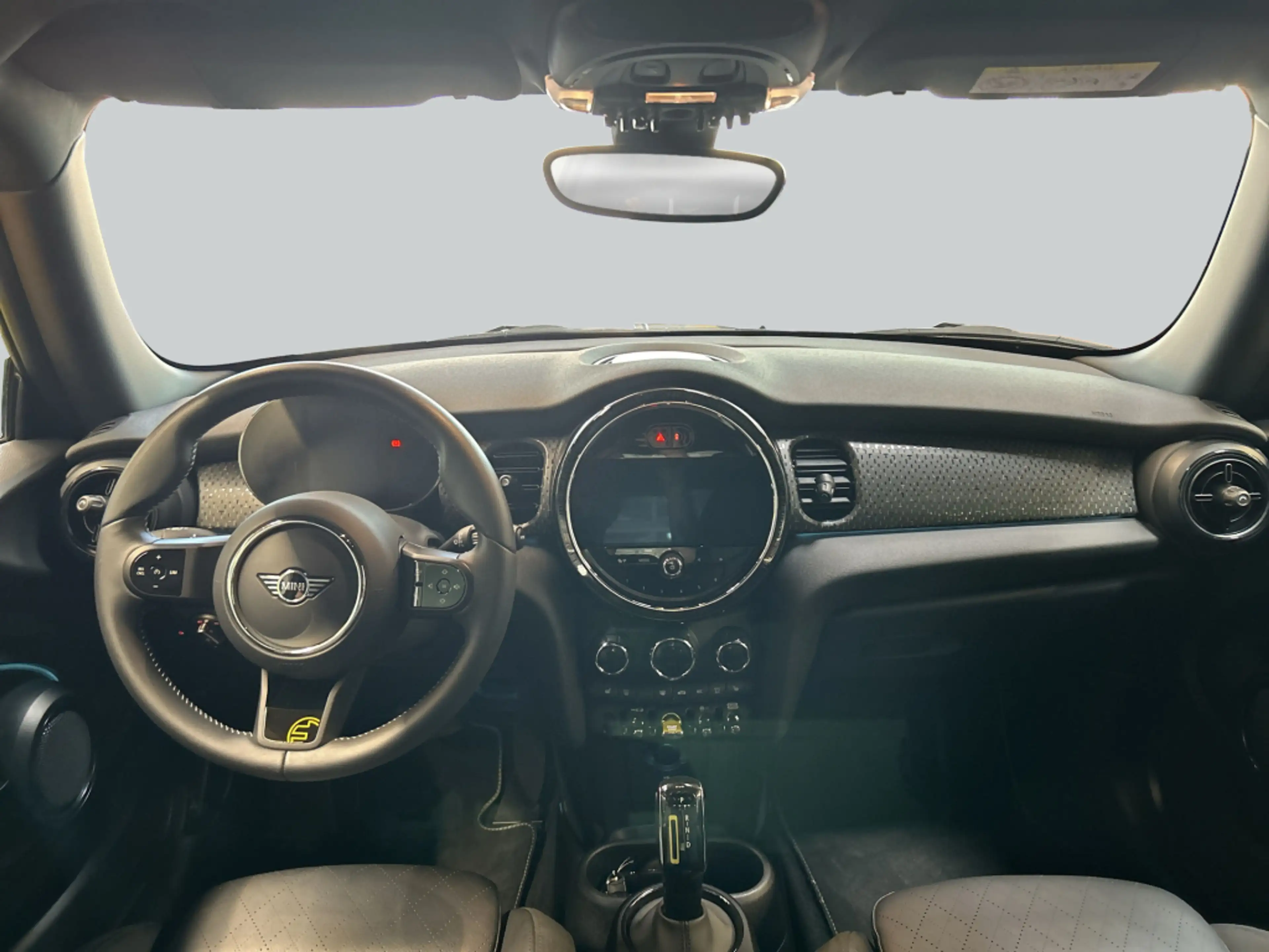 MINI Cooper SE Cooper SE Electric Trim LED Navi Rü-Kamera — photo 14