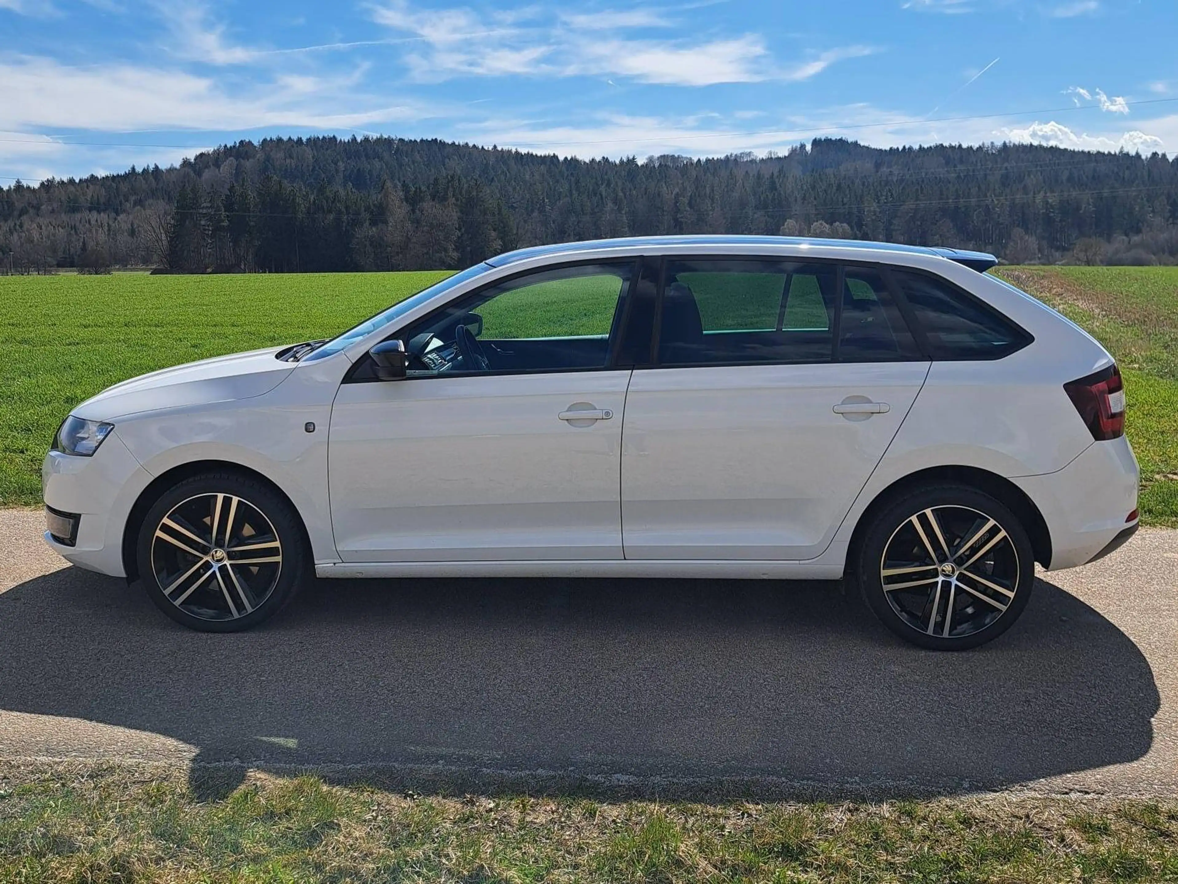 Skoda Rapid/Spaceback Rapid Spaceback Rapid Spaceback 1.2 TSI Ambition — photo 2