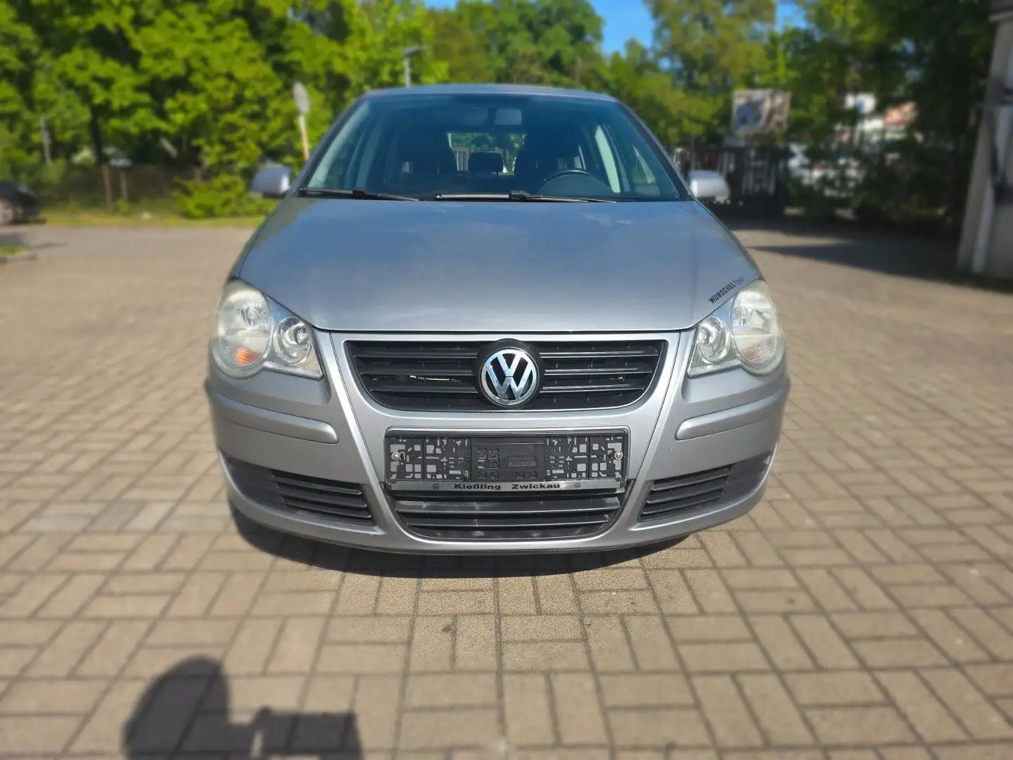 Volkswagen Polo IV United Silber - 1