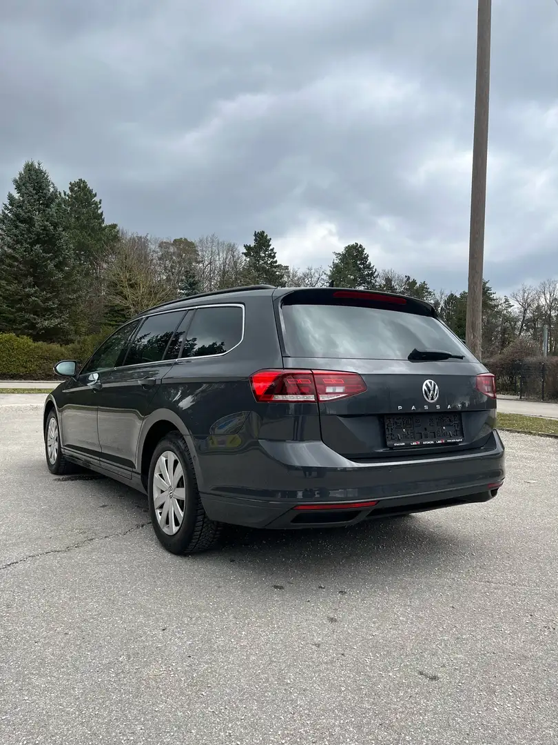 Volkswagen Passat Business 2,0 SCR TDI DSG - 2
