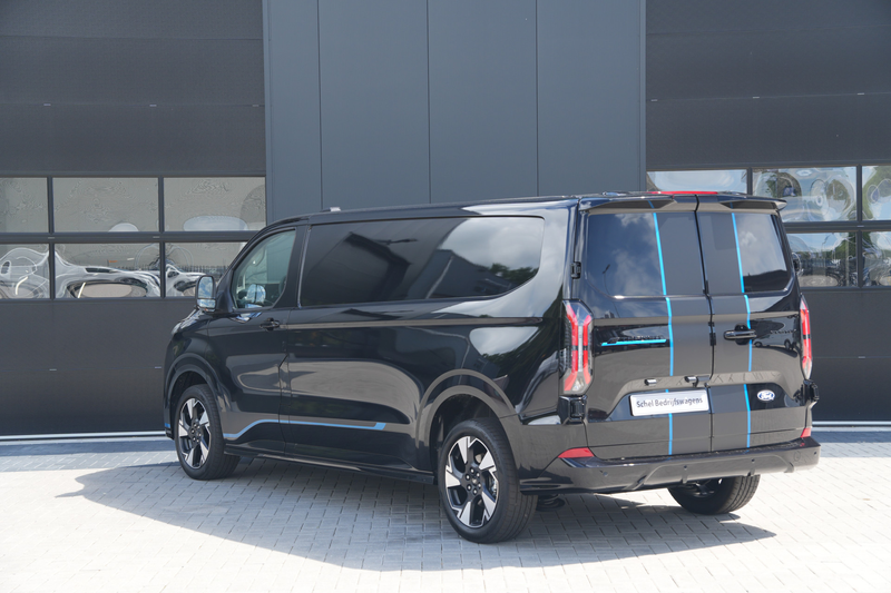 Ford Transit Custom E-Transit 340 L2H1 Sport 71 kWh 218pk - ACC - B&O — photo 8