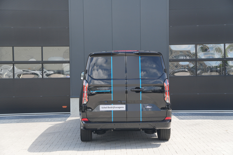 Ford Transit Custom E-Transit 340 L2H1 Sport 71 kWh 218pk - ACC - B&O — photo 6