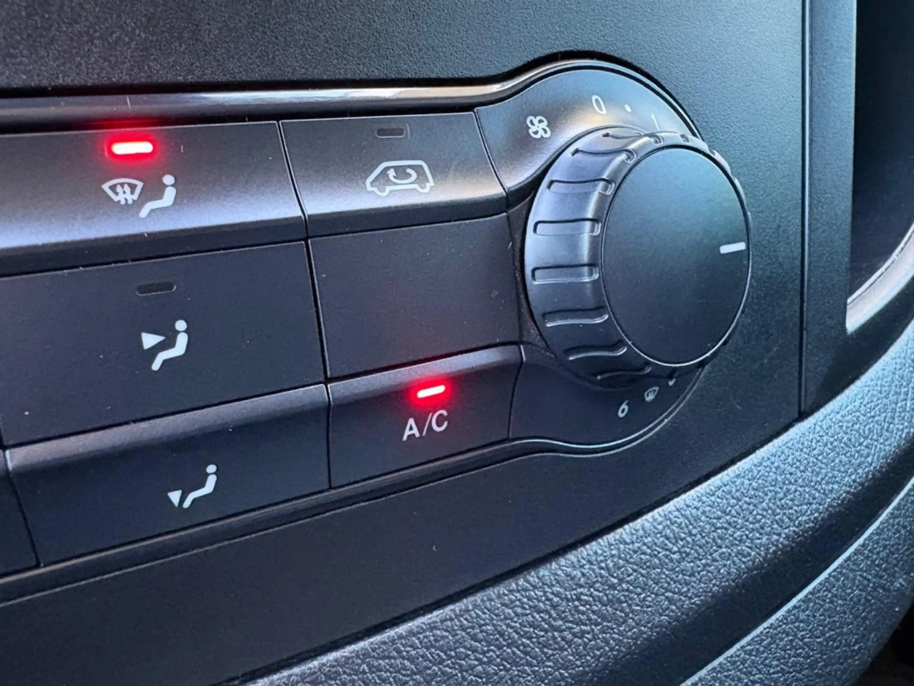 Mercedes-Benz Vito 114 CDI RWD EXTRALANG Airco, Cruise, TrHaak, XXL — photo 14