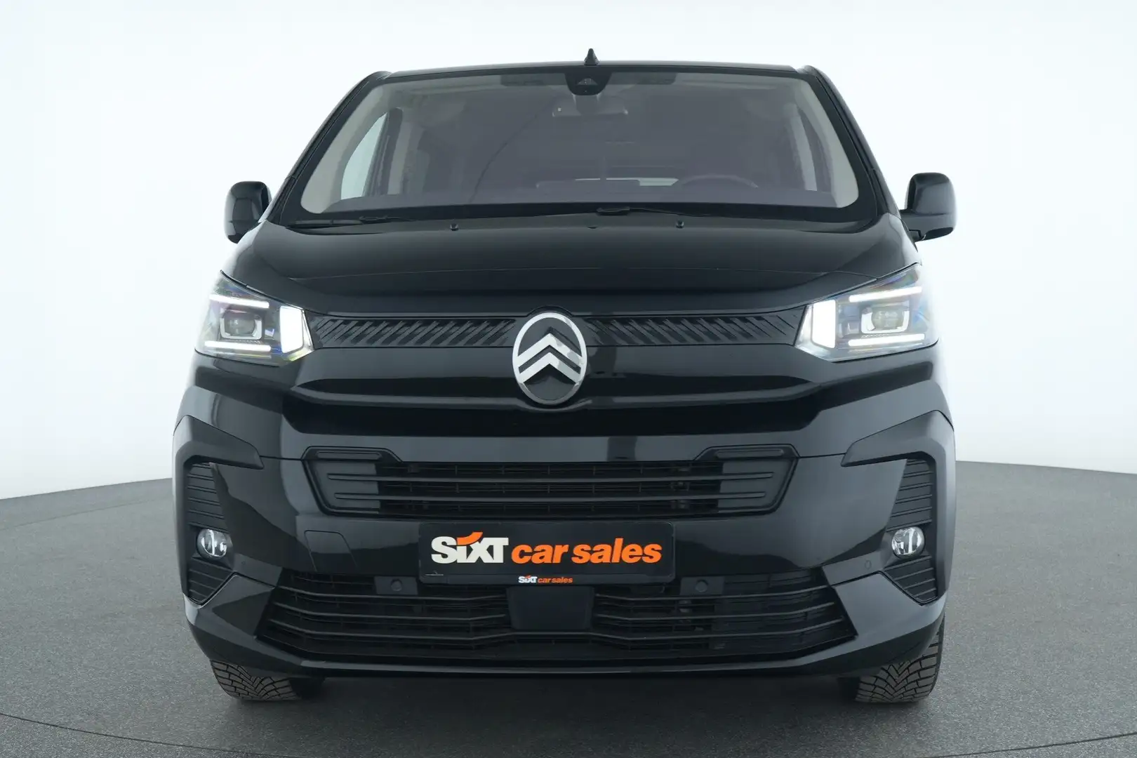 Citroen Spacetourer 2.0 BHDi 180 Plus XL|NAV|CAM|SHZ|8S Schwarz - 2