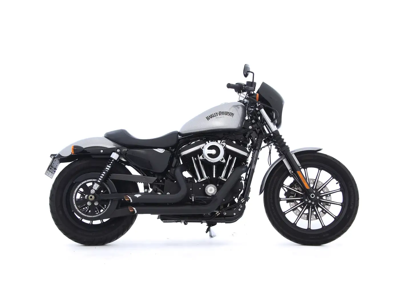 Harley-Davidson Sportster XL 883 883N IRON Srebrny - 2