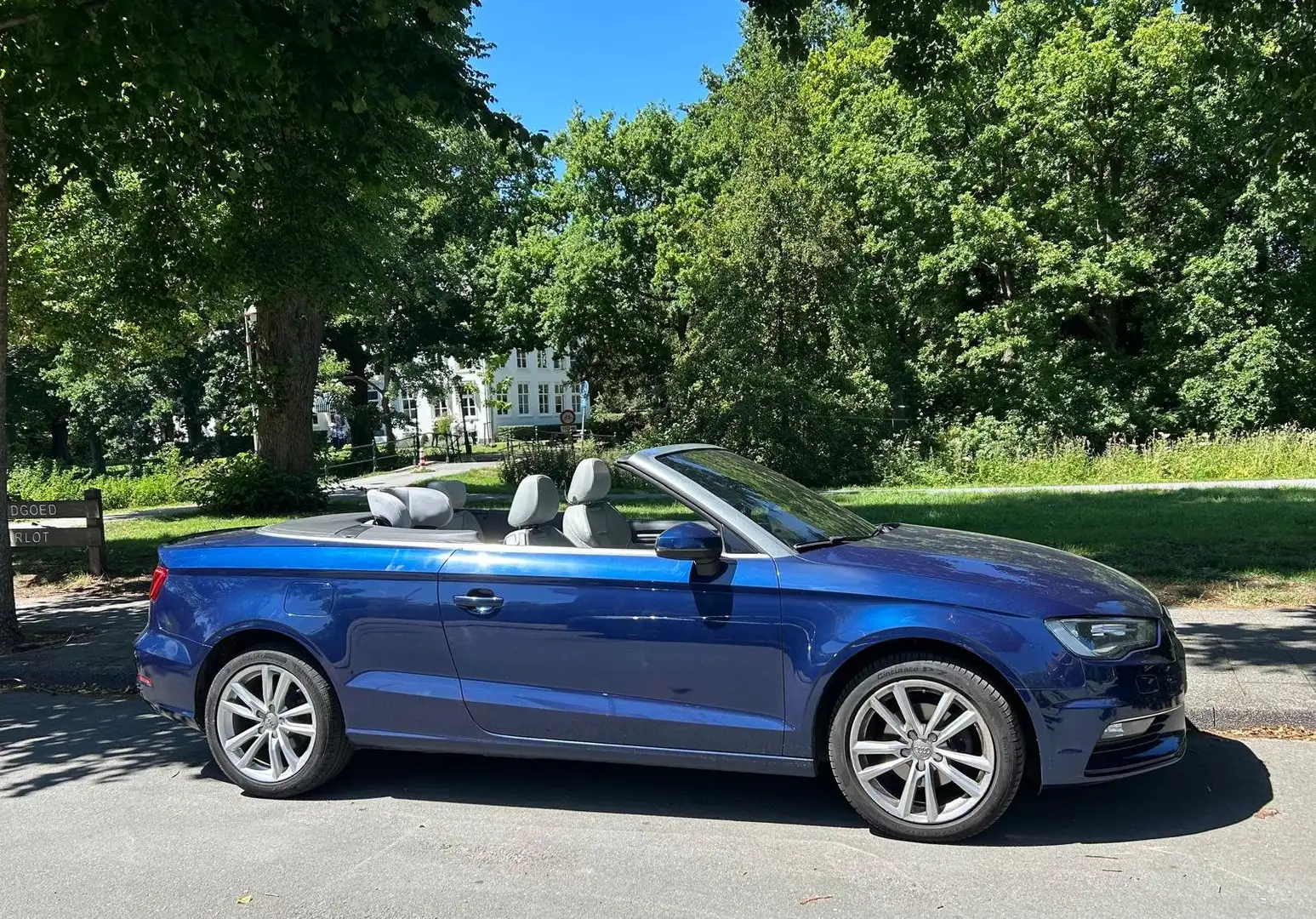 Audi A3 A3 2.0 TDI Ambit.Pro L. Blauw - 1
