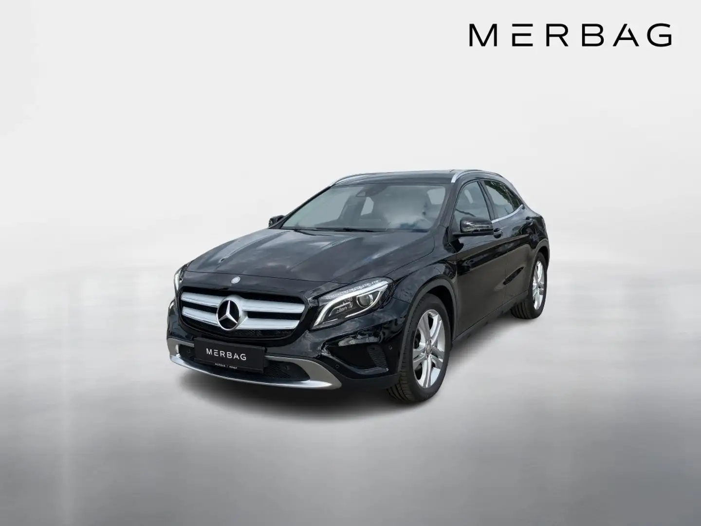 Mercedes-Benz GLA 180 d Schwarz - 1