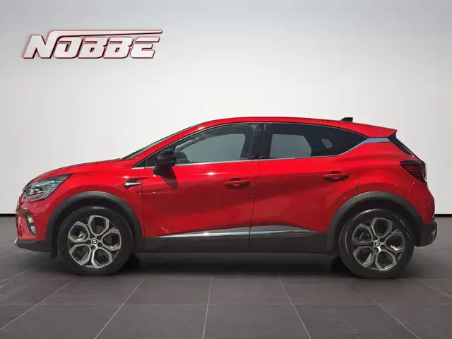 Renault Captur view 2