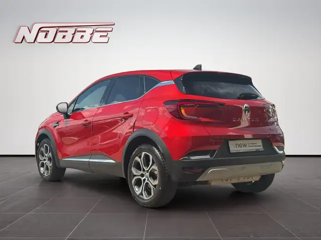 Renault Captur view 3