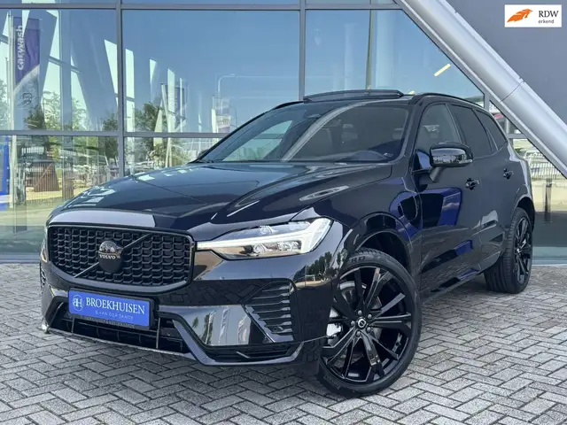 Volvo XC60 2.0 T6 Plug-in hybrid AWD Ultra Black Edition LONG