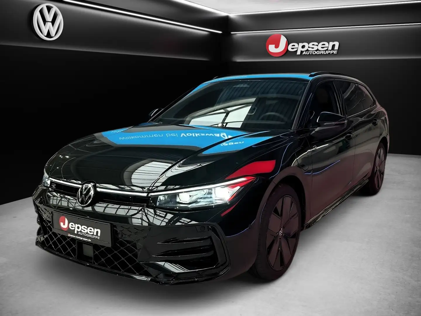 Volkswagen Passat R-Line 1.5 eHybrid DSG AHK Schwarz - 2