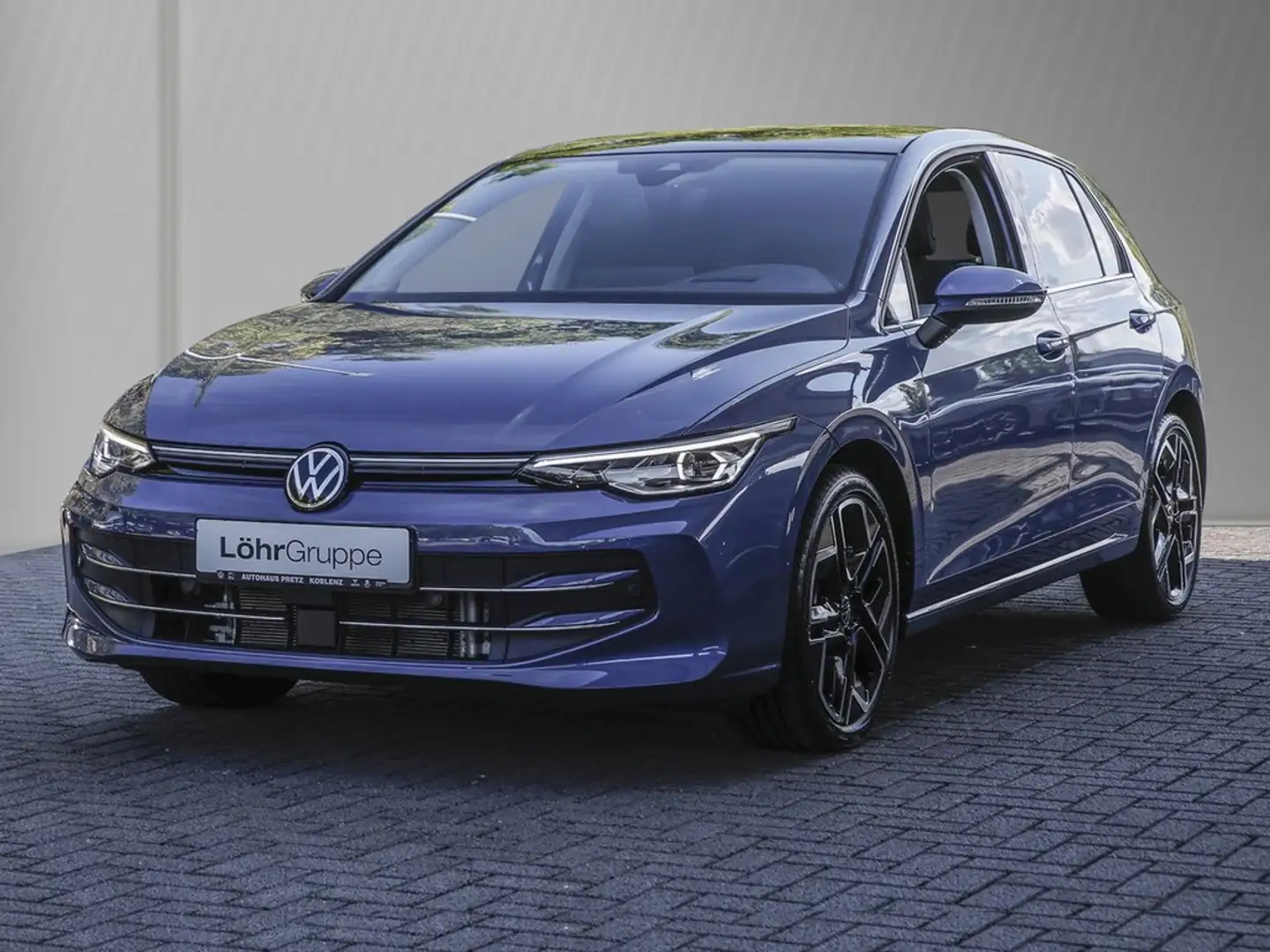 Volkswagen Golf 1.5 eTSI DSG Style AHK, RFK, IQ.Light, Pano., N... Blau - 2
