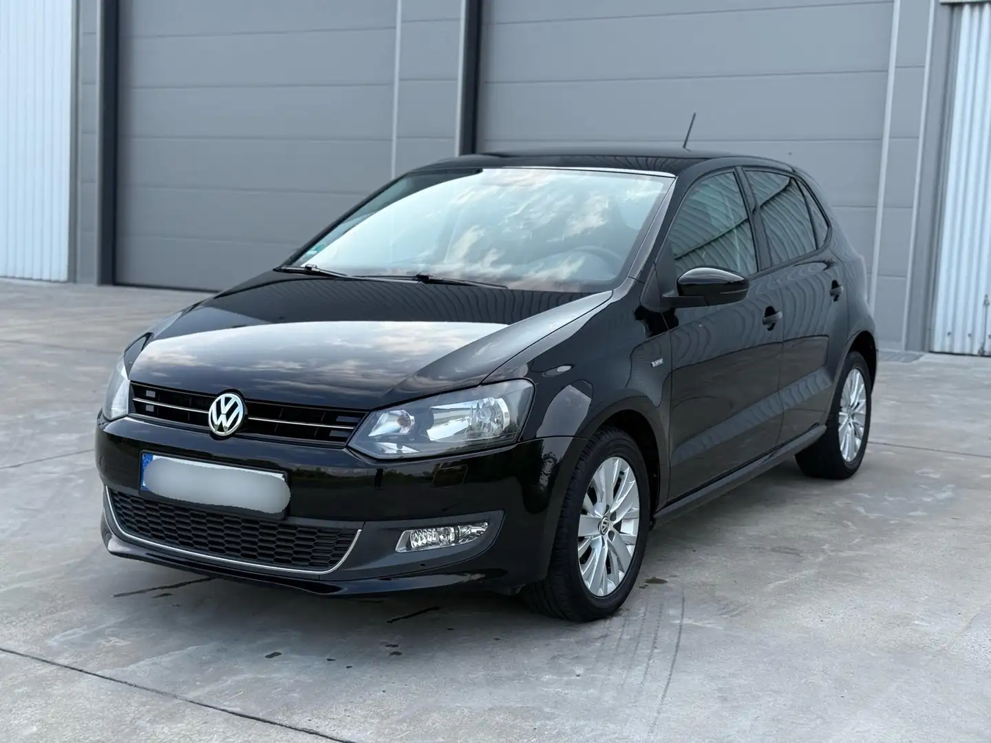Volkswagen Polo LIFE ÉDITION • VOL OPTIES • GEKEURD • GARAN Negro - 1