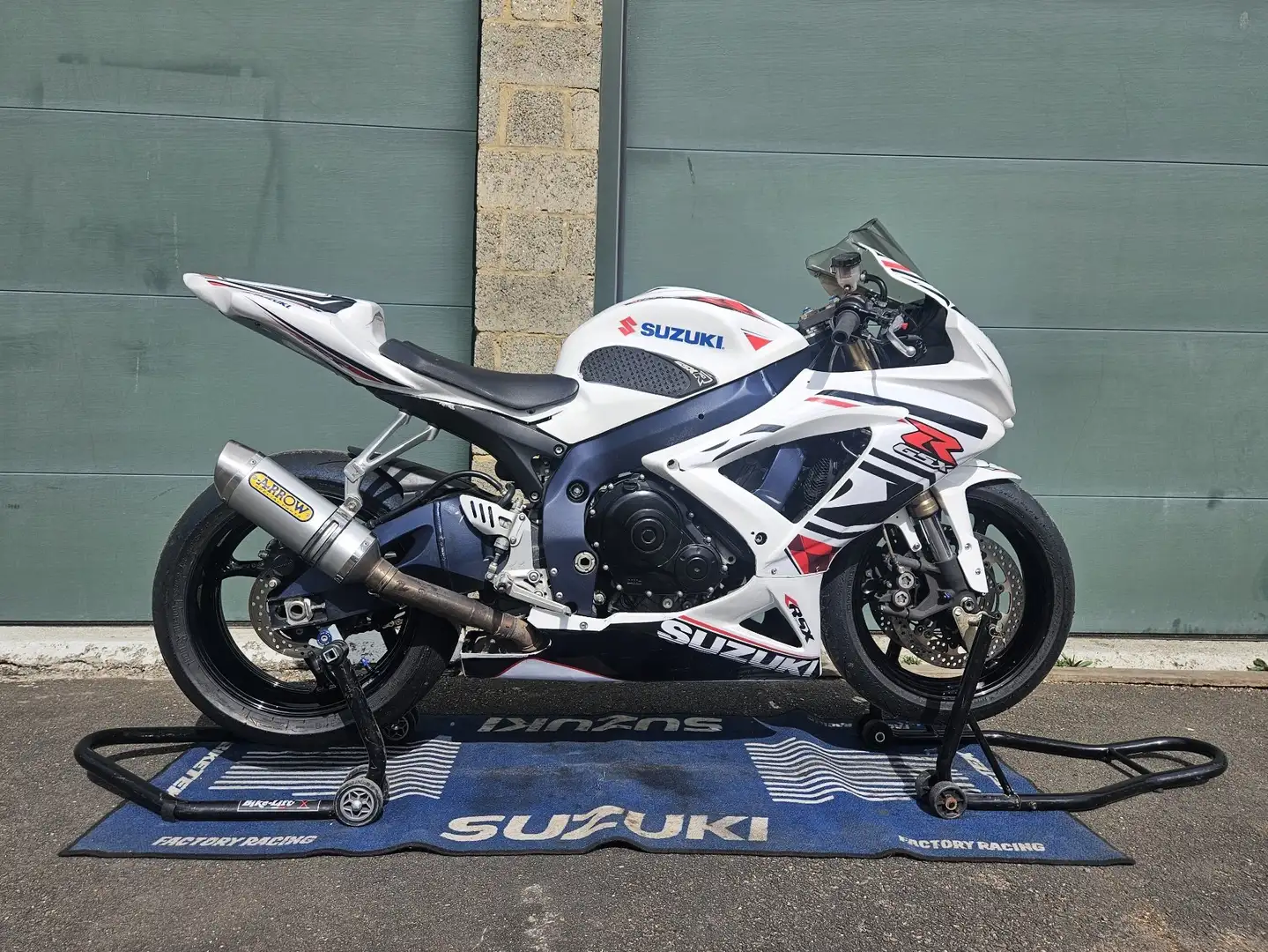 Suzuki GSX-R 600 Білий - 1