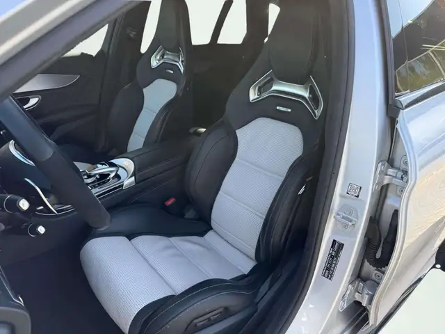 Mercedes-Benz C-Class view 8
