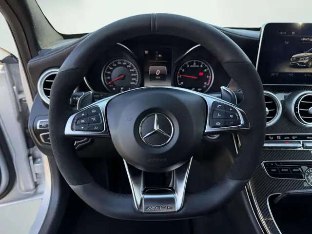 Mercedes-Benz C-Class view 9